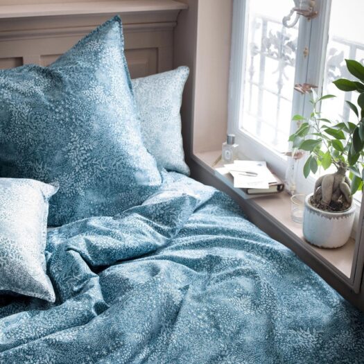 housse couette coton satin petites fleurs bleu